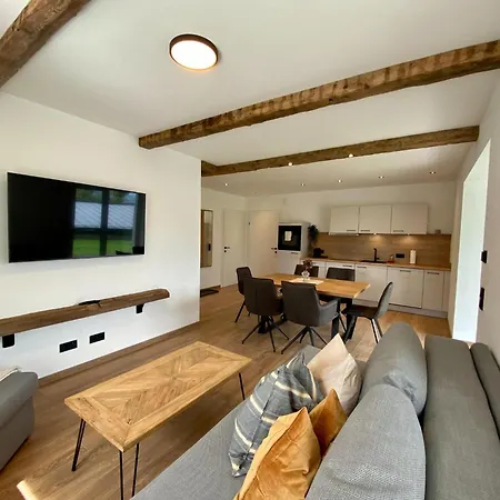 Apartment In Saalfelden Near Slopes, Cleaning Included Lahntal