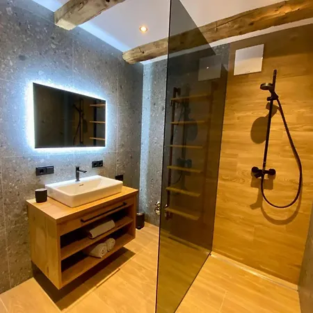 In Saalfelden Near Slopes, Cleaning Included Apartment *
